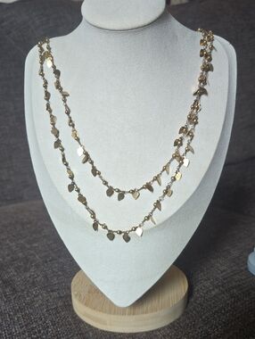 Vintage Dainty Gold Tone Heart Charm Long Necklace 💫